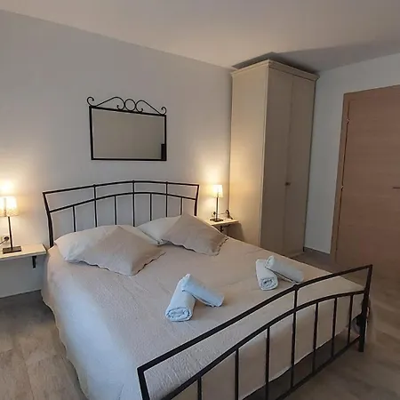 Nicole Apartamento Pula