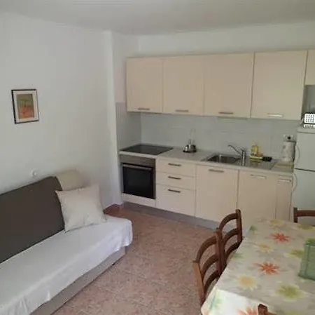 Nicole Apartamento *