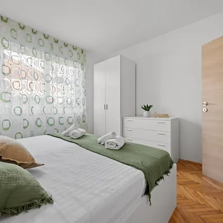 Apartamento Nicole Pula