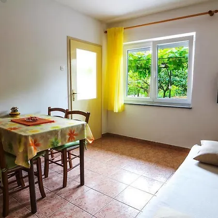 Nicole Apartamento *